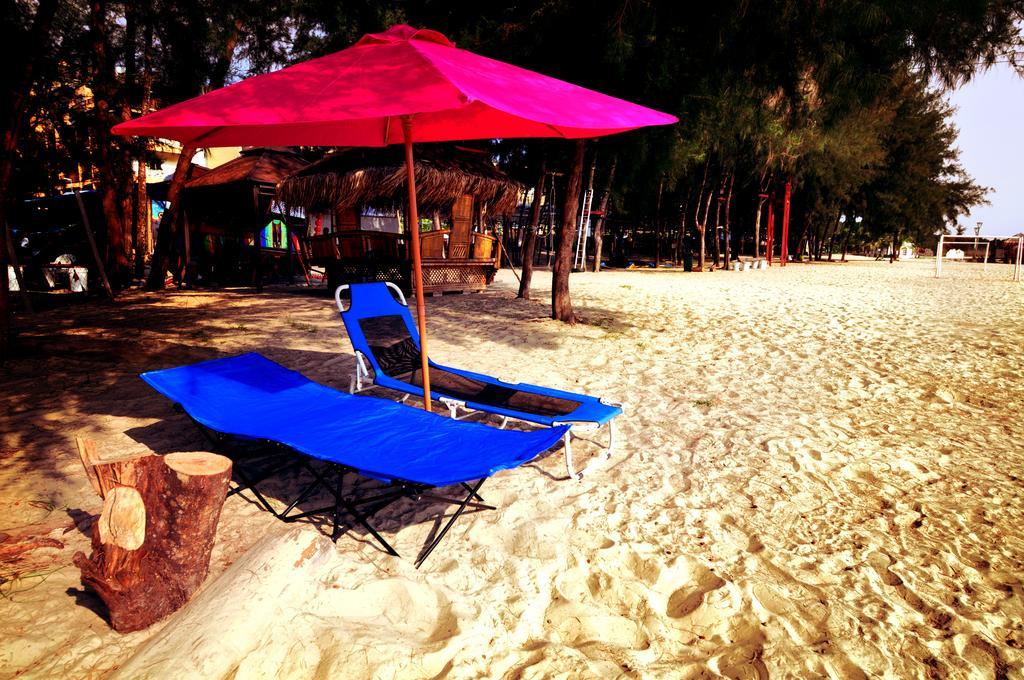 Gold Coast Morib International Resort Exterior photo