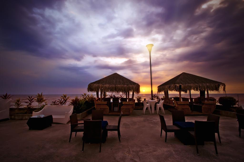 Gold Coast Morib International Resort Exterior photo